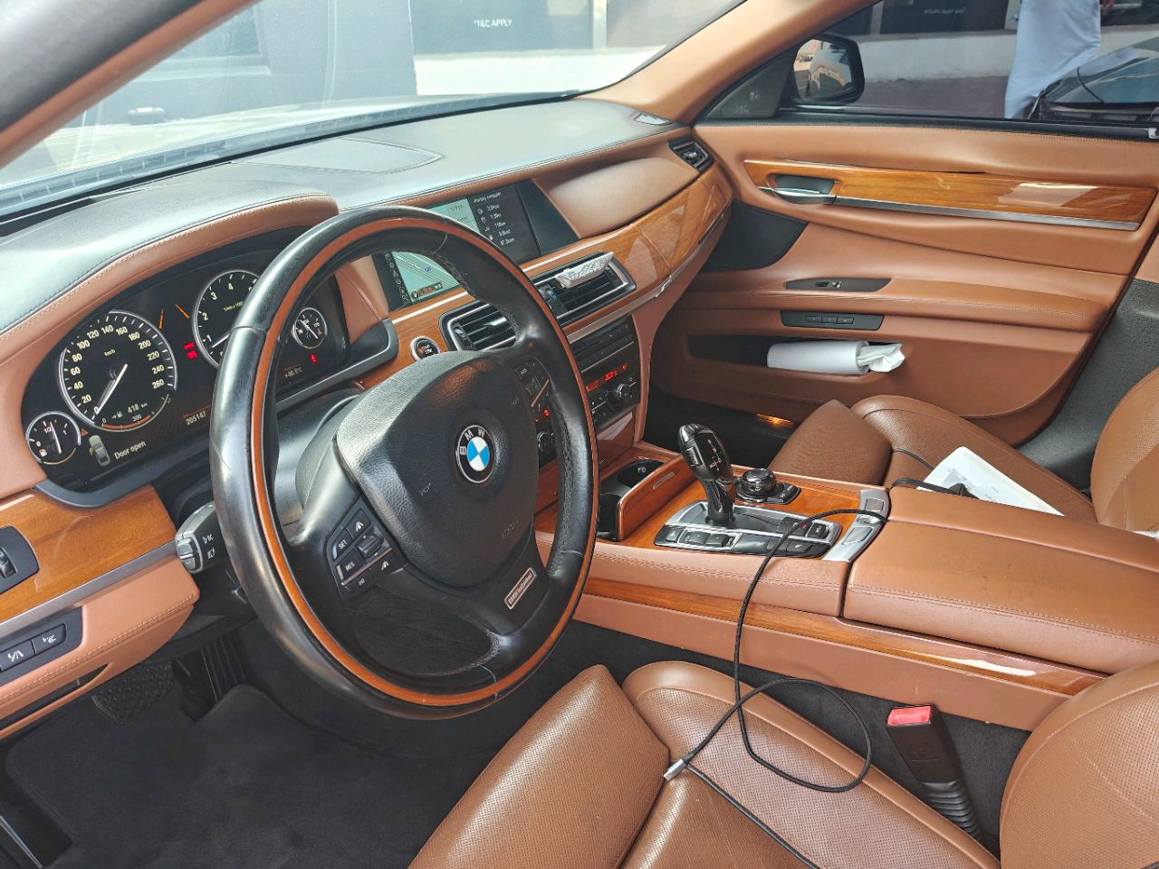 2012 BMW 760iL GCC spec